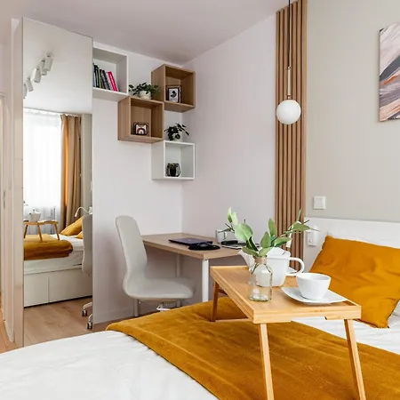 9th Floor Business By Rentujemy * 브로츠와프