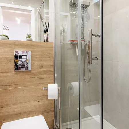 9th Floor Business By Rentujemy ヴロツワフ